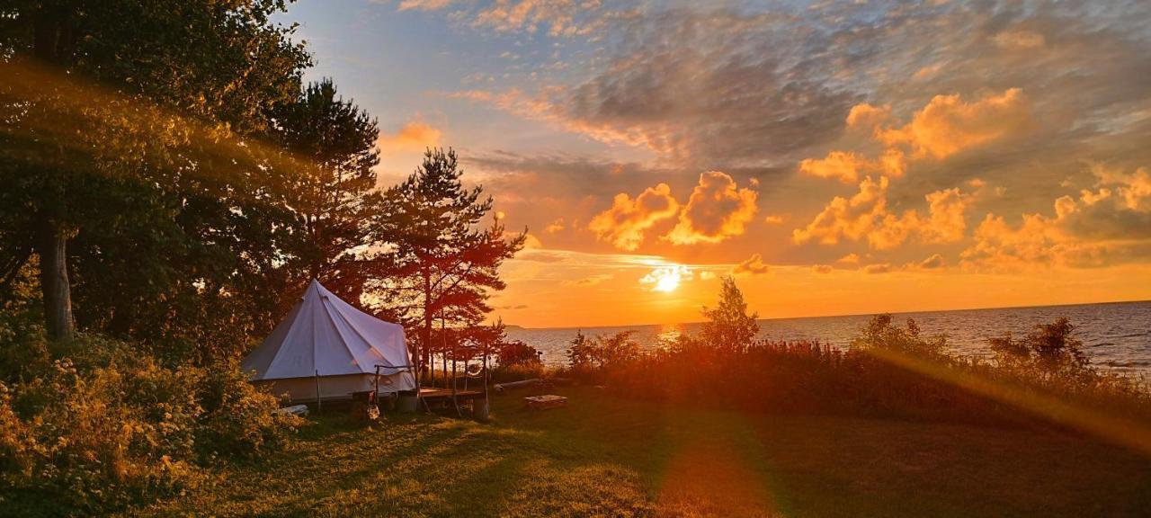 Mereaeaere Glamping Ja Rannamaja Liimala Extérieur photo